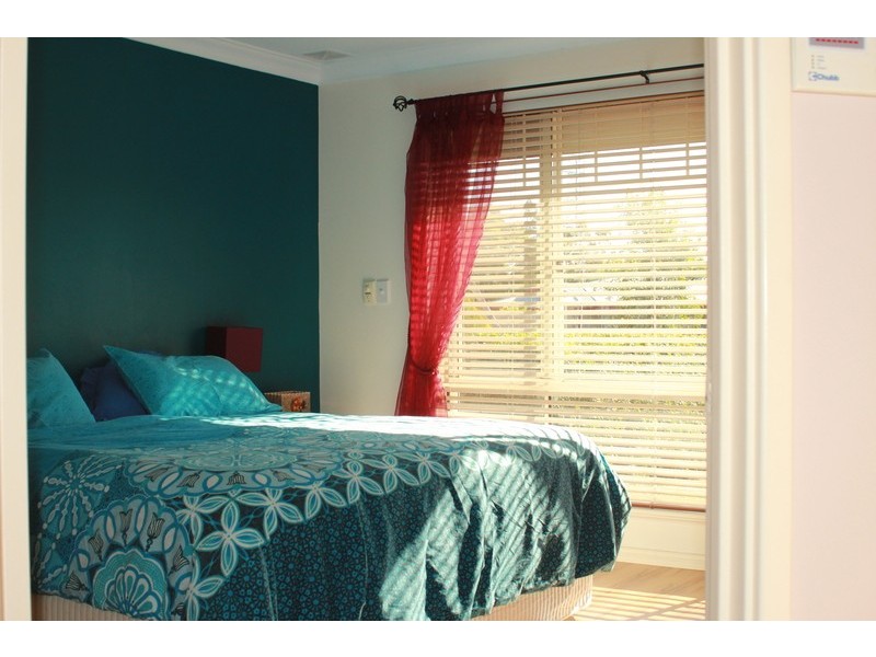 4 Weld Road, Swan View WA 6056