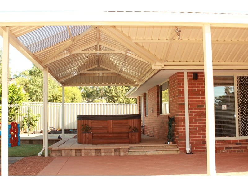 4 Weld Road, Swan View WA 6056