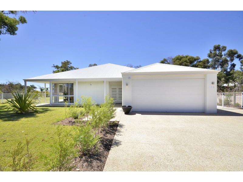73 Beauchamp Loop, Wellard WA 6170