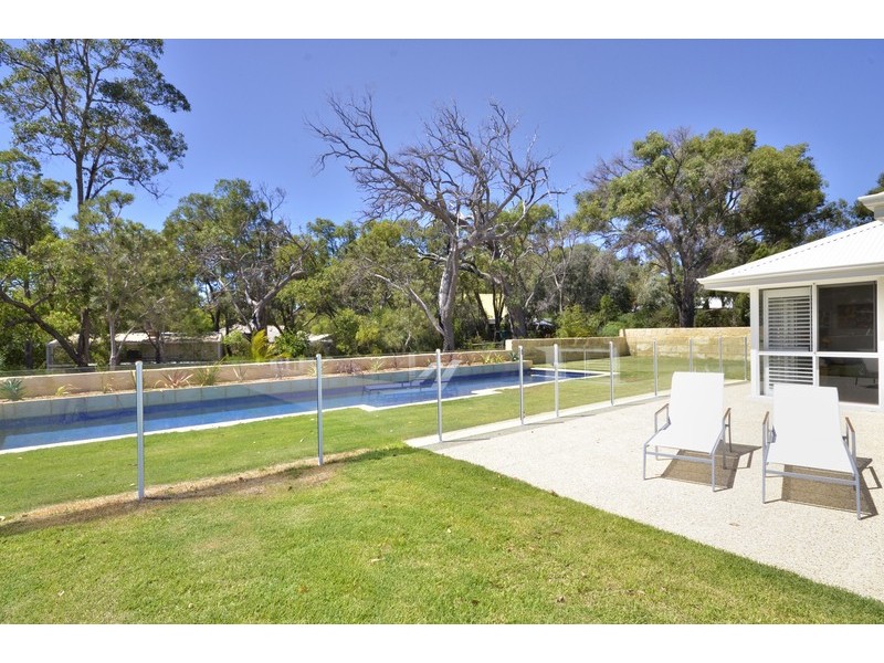 73 Beauchamp Loop, Wellard WA 6170