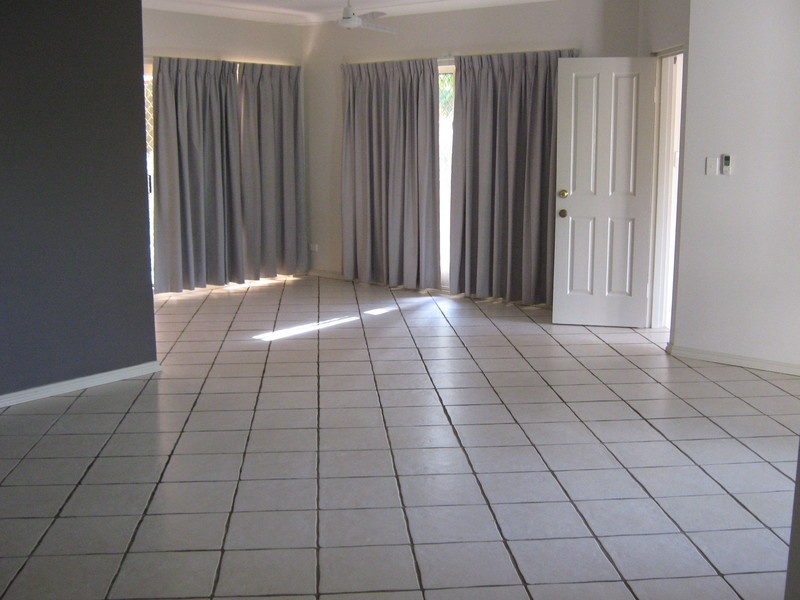 16 MACADAM PLACE, Gunn NT 0832