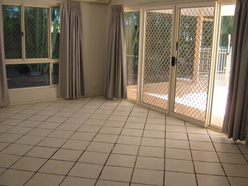 16 MACADAM PLACE, Gunn NT 0832