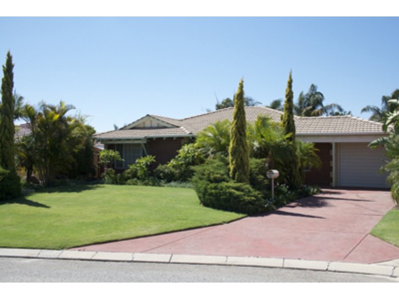 13 COOLA PLACE, High Wycombe WA 6057
