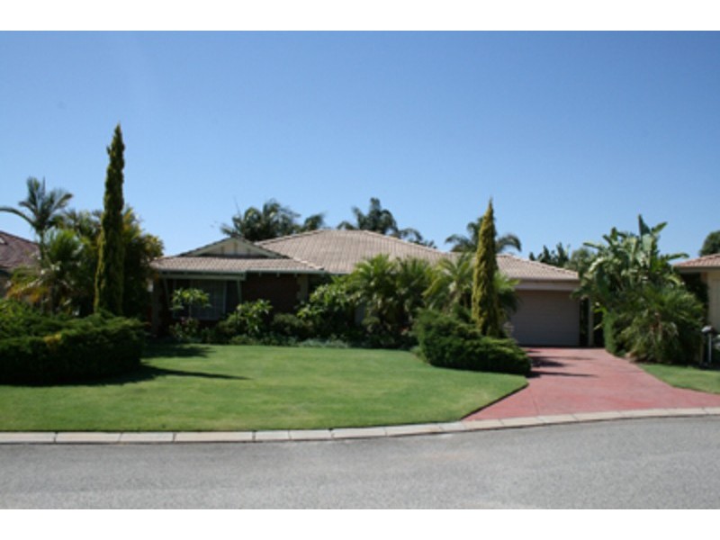 13 COOLA PLACE, High Wycombe WA 6057