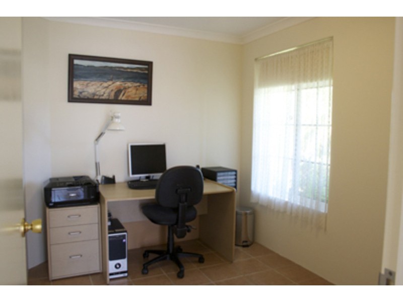 13 COOLA PLACE, High Wycombe WA 6057