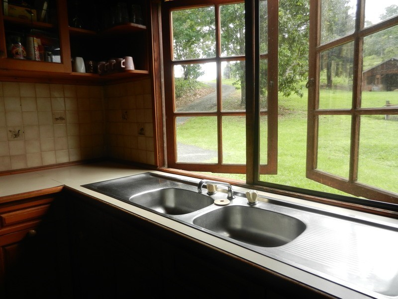 29 Glenock Road, Uki NSW 2484