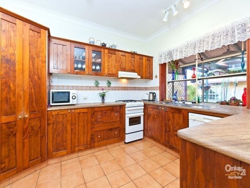 5 Peggy Place, Victoria Point QLD 4165