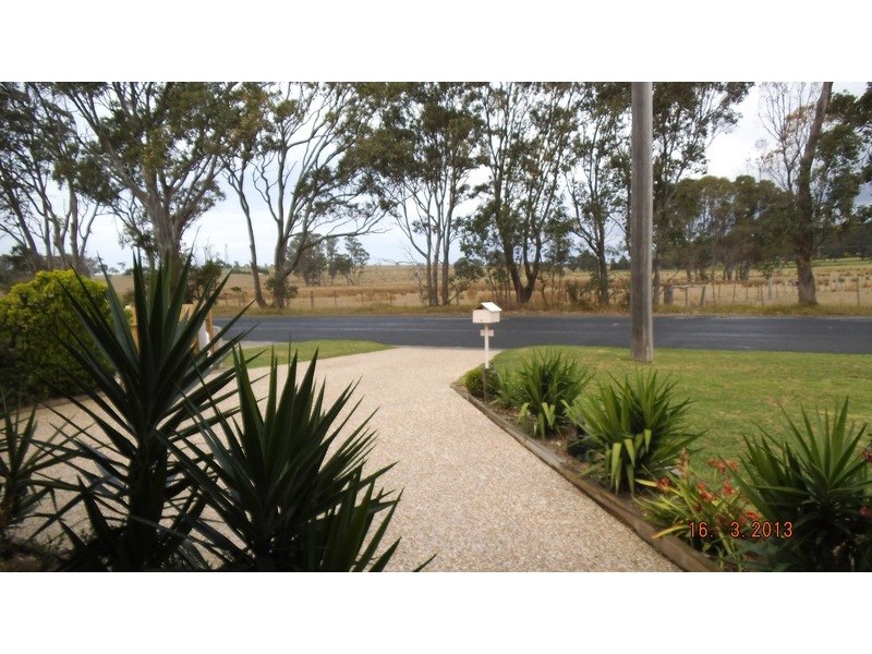 111  Bay Road, Eagle Point VIC 3878