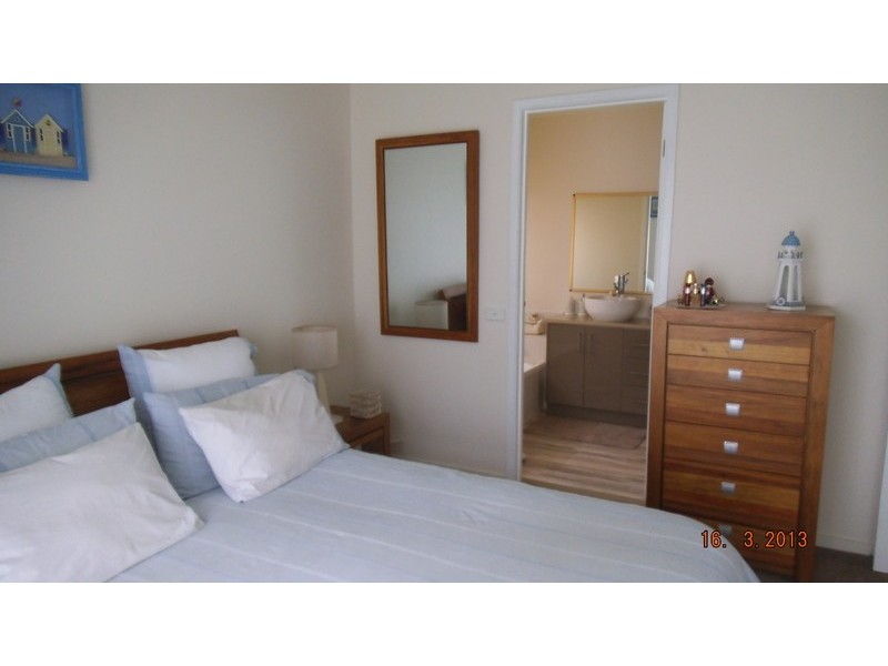 111  Bay Road, Eagle Point VIC 3878