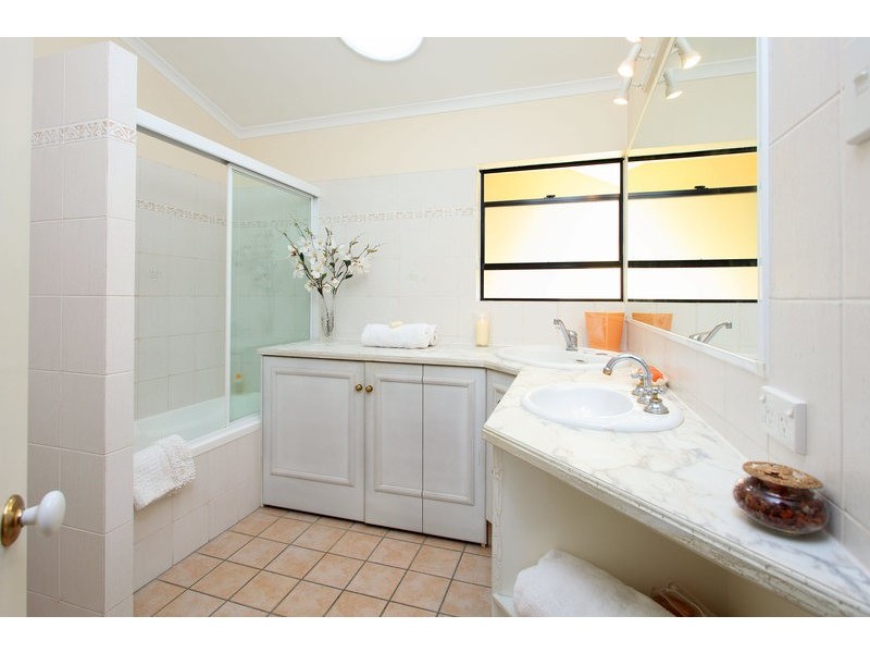 6/146 Windermere Rd, Hamilton QLD 4007