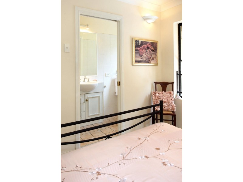 6/146 Windermere Rd, Hamilton QLD 4007