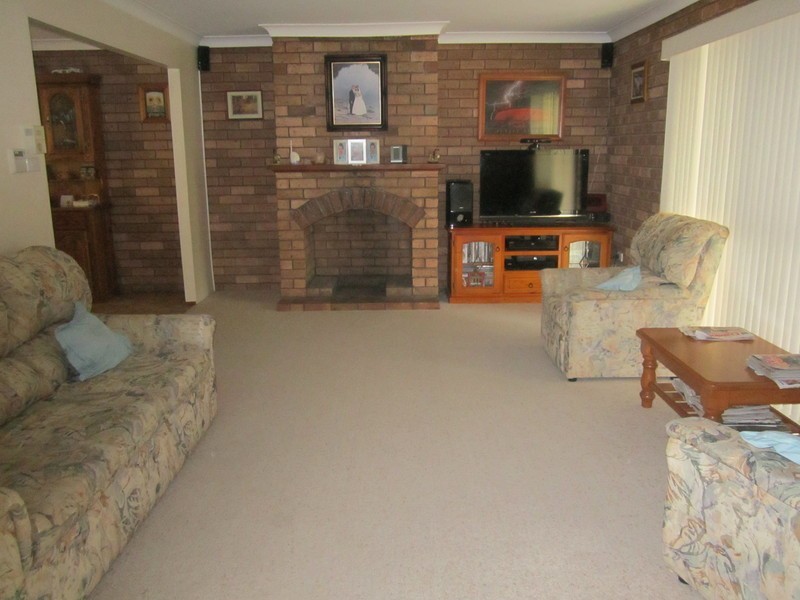 48 Warren Street, Seaham NSW 2324