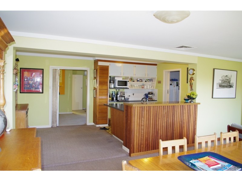 24 Wheeler Road, Karrinyup WA 6018