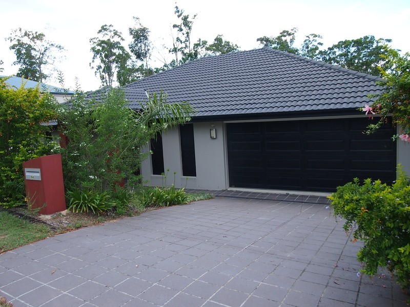 94 Lakes Entrance Drive, Springfield Lakes QLD 4300
