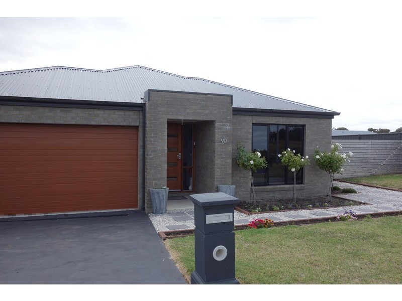 90 Derril Road, Portland VIC 3305