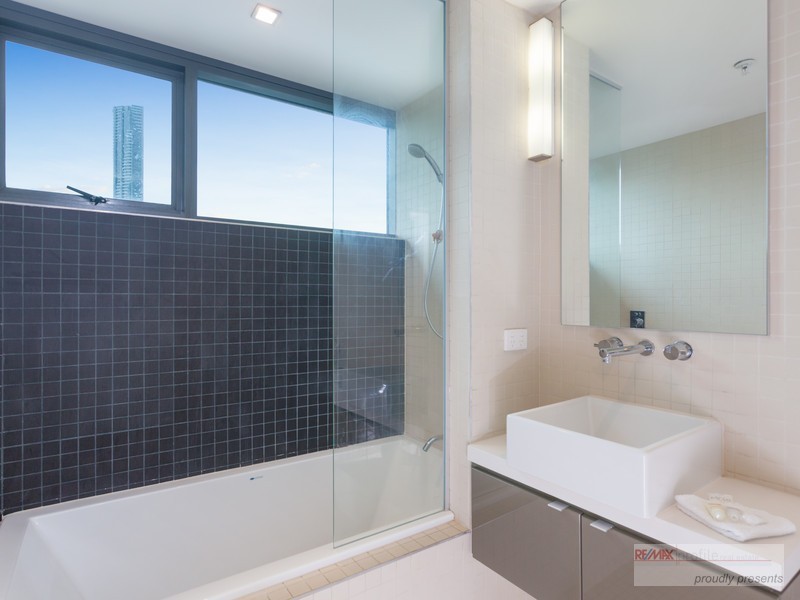 L1002/107 Astor Terrace, Spring Hill QLD 4000