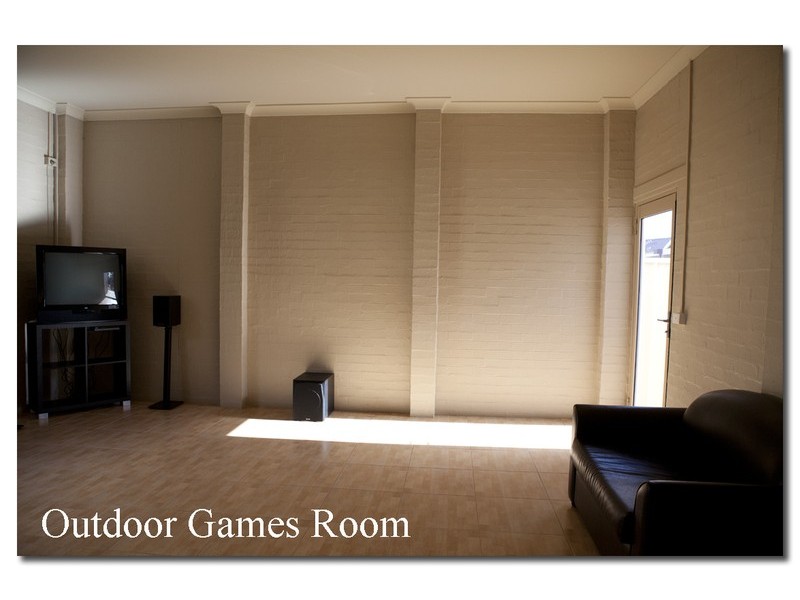 15 Tandou Ct, Kialla VIC 3631