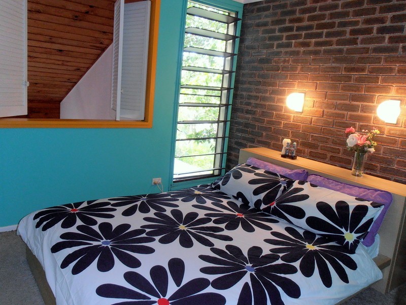 24 Coolong Street, Mount Gravatt East QLD 4122