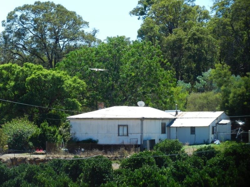 229 Scarp Road, Keysbrook WA 6126