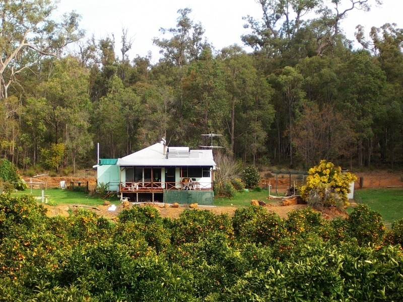 229 Scarp Road, Keysbrook WA 6126