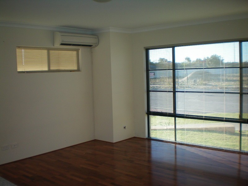 9 Twilight Mews, Aubin Grove WA 6164