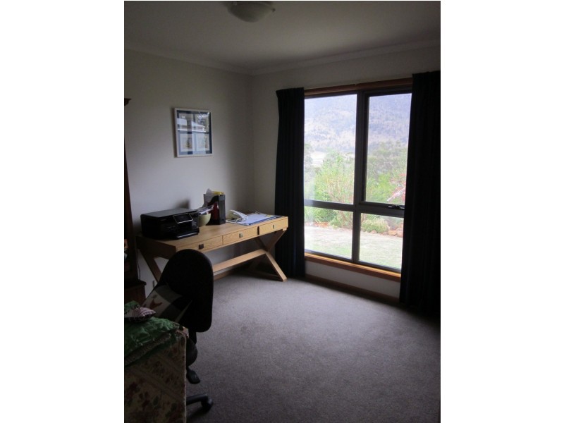 32 Pegasus Drive, Dromedary TAS 7030