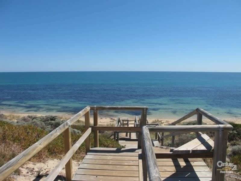 37 Leander Street, Falcon WA 6210