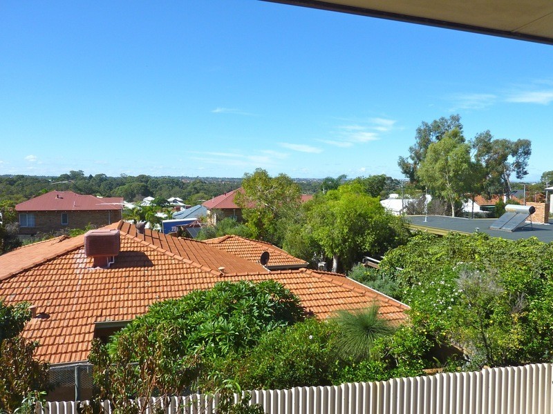 10A Paine Court, Karrinyup WA 6018