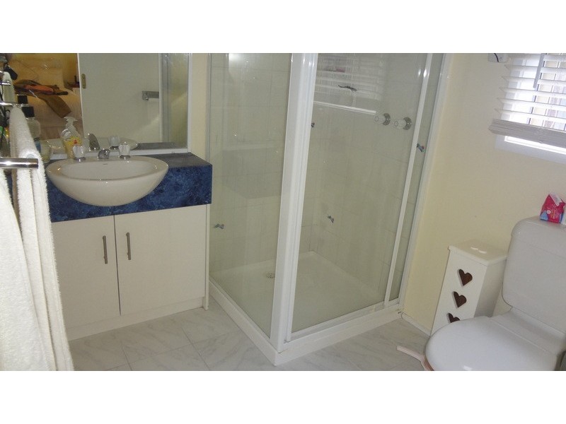 13 Racecourse Road, Werribee VIC 3030