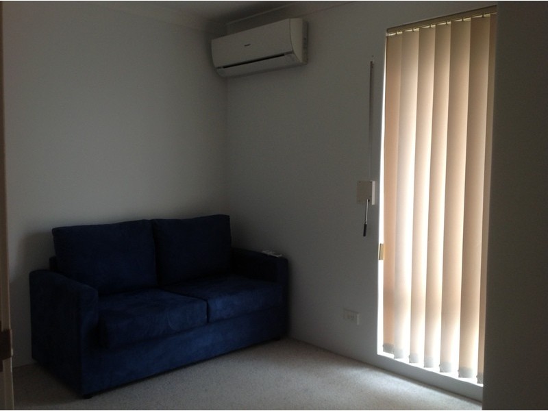 10 Sandon Elbow, Merriwa WA 6030