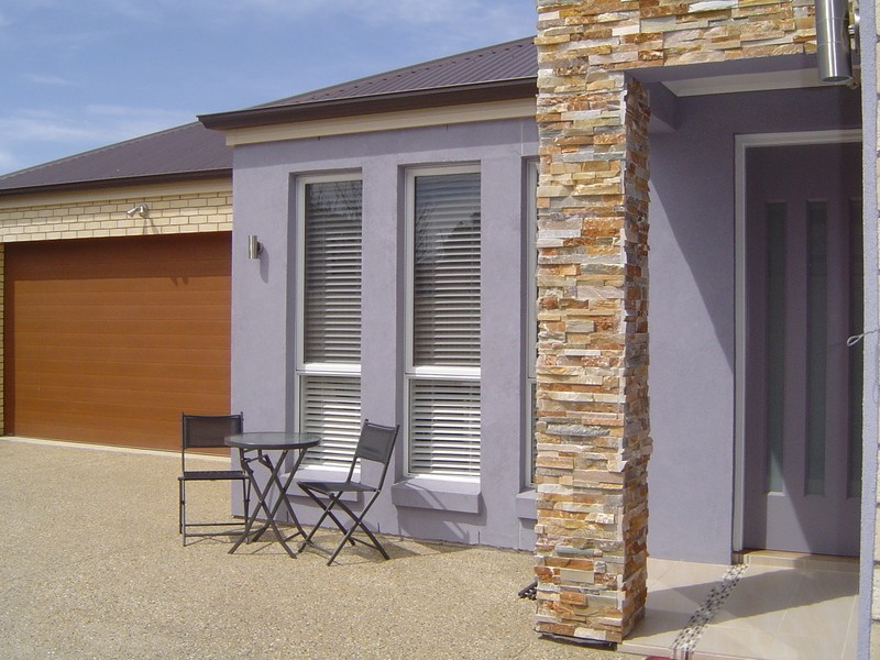 35 Poole Ave, Woodville South SA 5011