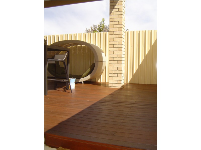 35 Poole Ave, Woodville South SA 5011