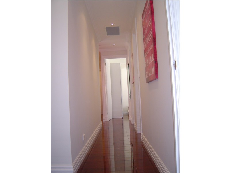 35 Poole Ave, Woodville South SA 5011