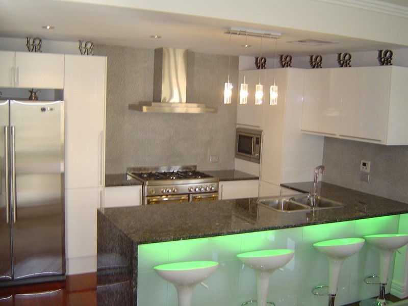 35 Poole Ave, Woodville South SA 5011