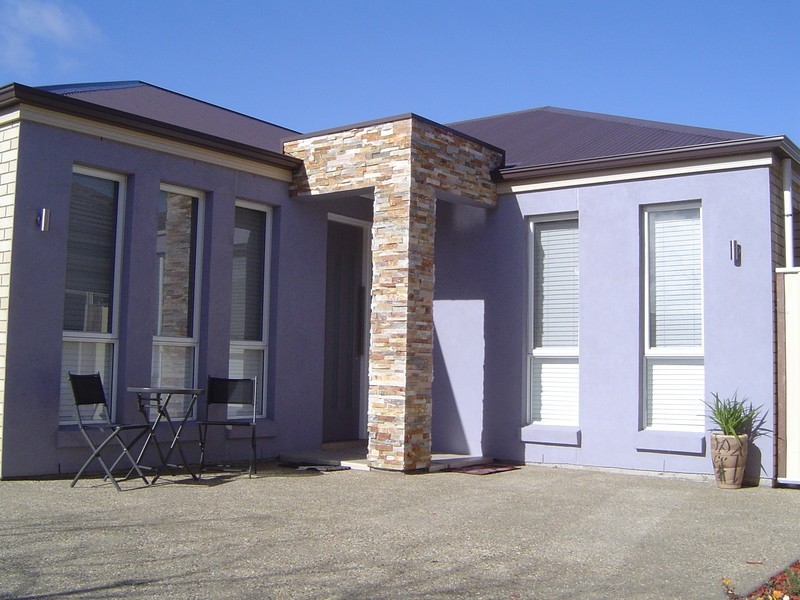 35 Poole Ave, Woodville South SA 5011