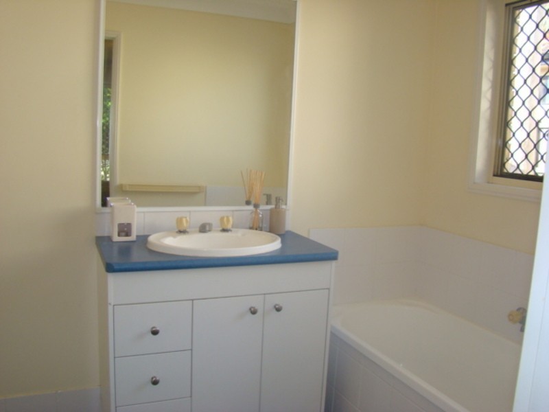 6 Rundle Street, Forest Lake QLD 4078