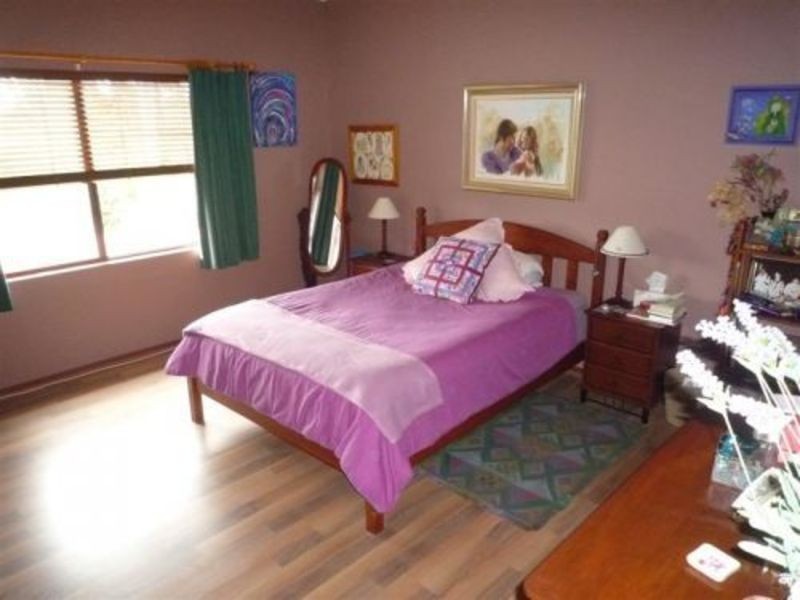 13 Cockatoo Drive, Nannup WA 6275