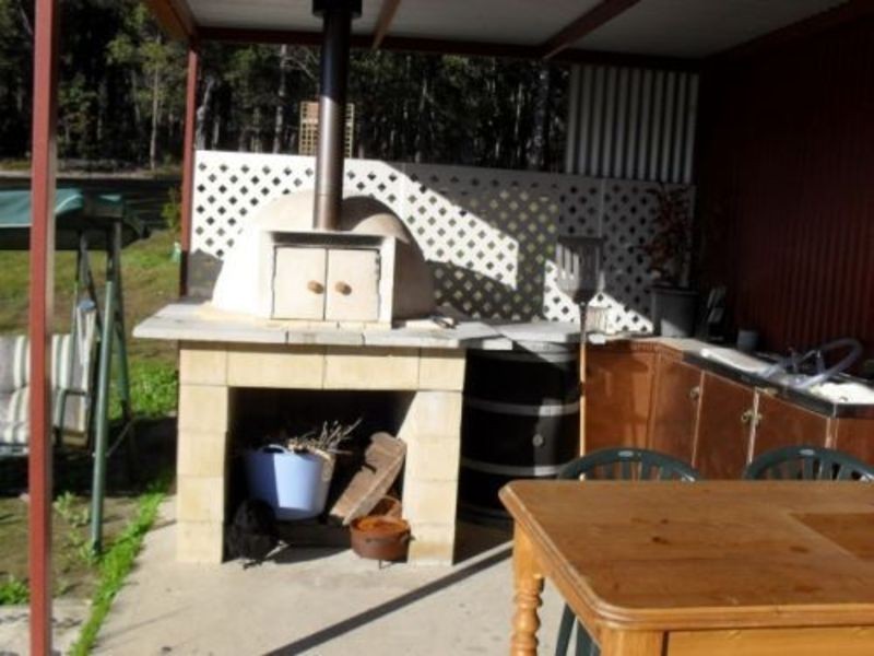 13 Cockatoo Drive, Nannup WA 6275