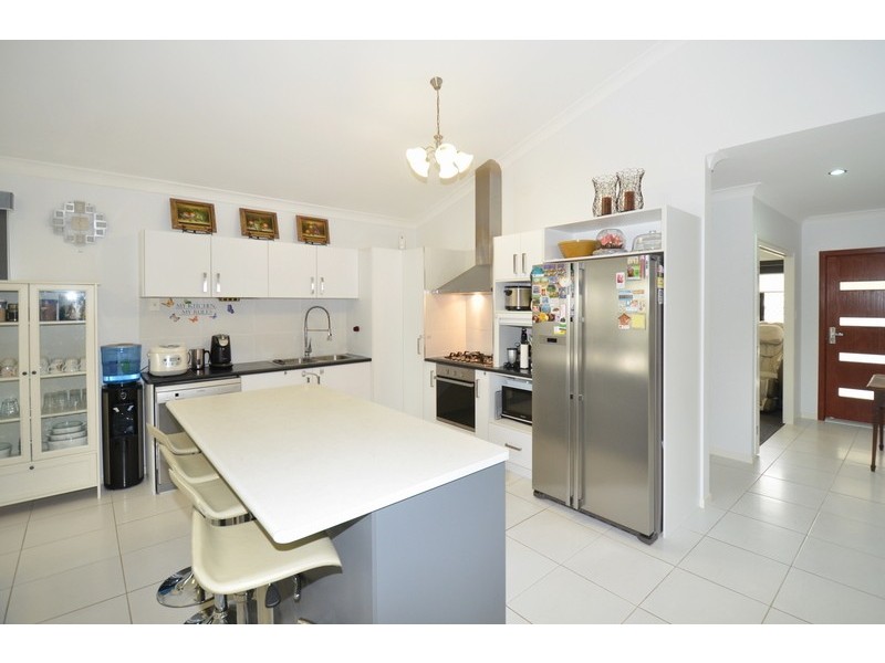 22 HILLOCK CRESCENT, Bushland Beach QLD 4818