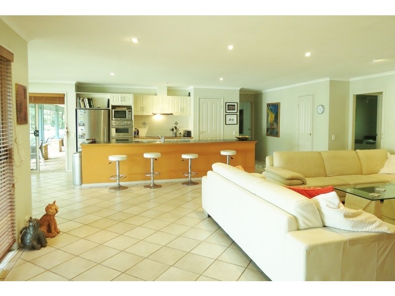 34 Macadamia Lane, Wyong Creek NSW 2259