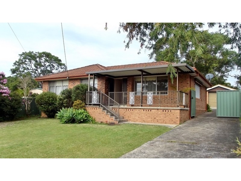 8 Newhaven Place, Bateau Bay NSW 2261