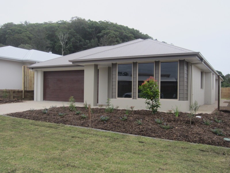 7 Mountain View Parade, Upper Coomera QLD 4209