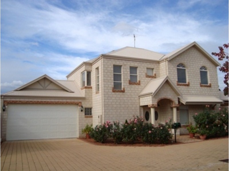 42 Wright Crescent, Bayswater WA 6053
