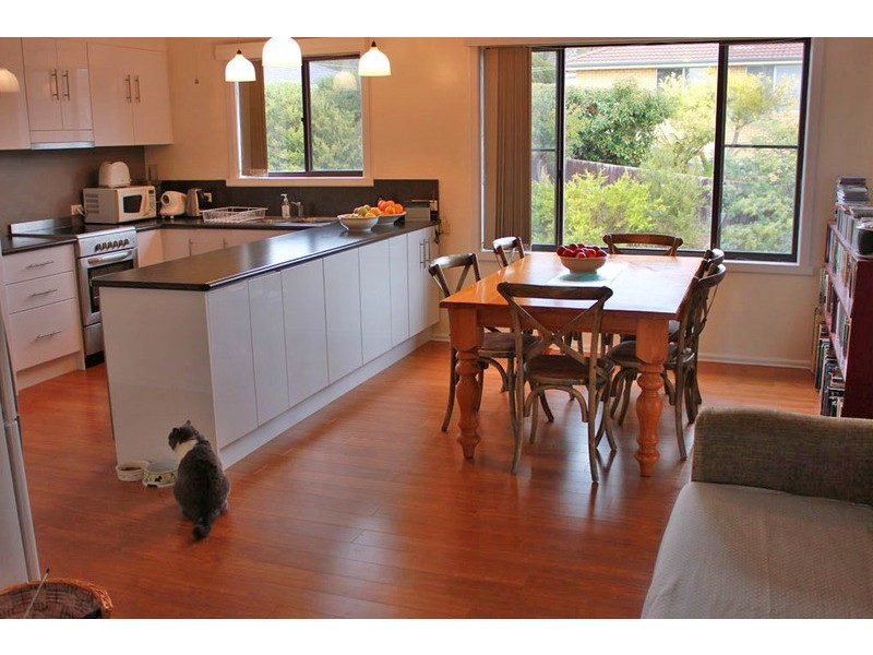 Unit 1 & Unit 2//22 Lumeah Avenue, Lenah Valley TAS 7008