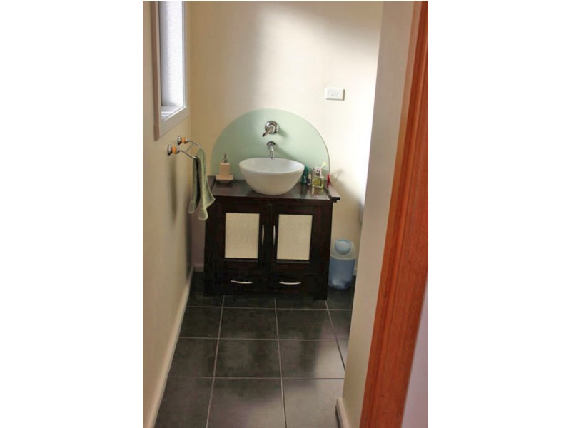 Unit 1 & Unit 2//22 Lumeah Avenue, Lenah Valley TAS 7008