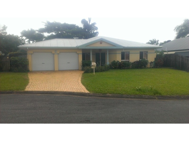 10 Staten, Mount Sheridan QLD 4868