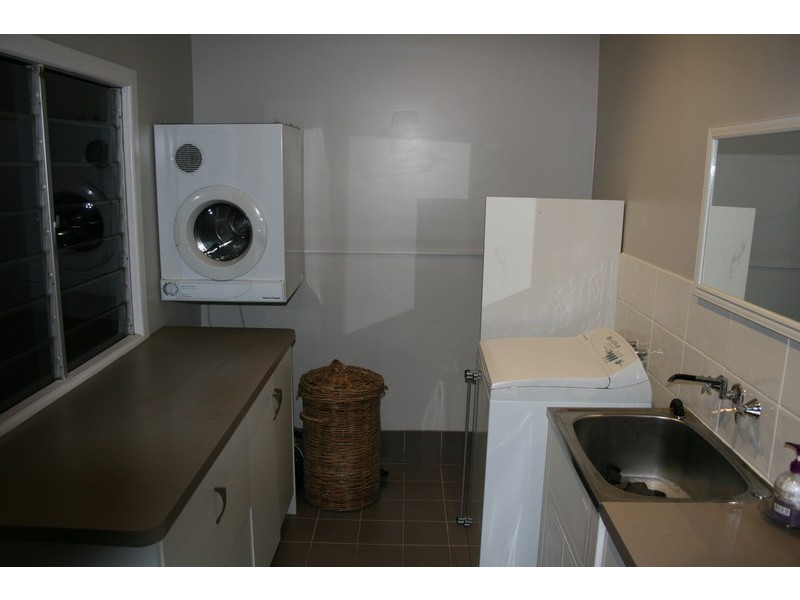27  Amhurst Street Lamberts Beach, Slade Point, Slade Point QLD 4740