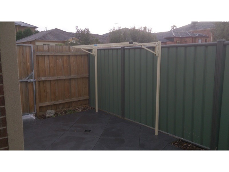 34/12 Kirkland Crt, Epping VIC 3076