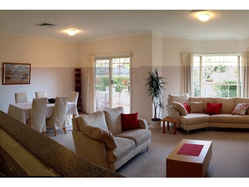 105/40 Strathalbyn Drive, Oatlands NSW 2117
