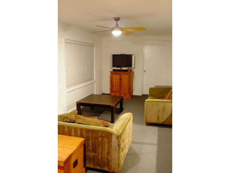 33 Anembo Crescent, Kiama Heights NSW 2533